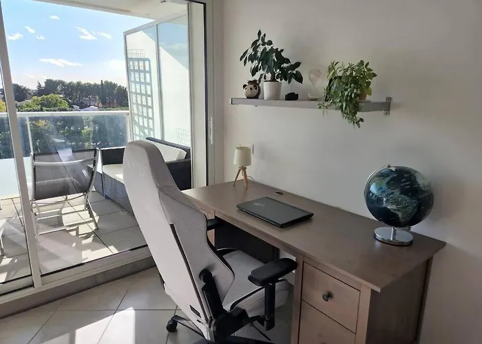 Bel Avec Terrasse Et Clim Διαμέρισμα